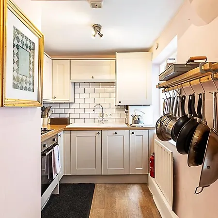 Cottage Style Three Bedroom House London Exterior foto